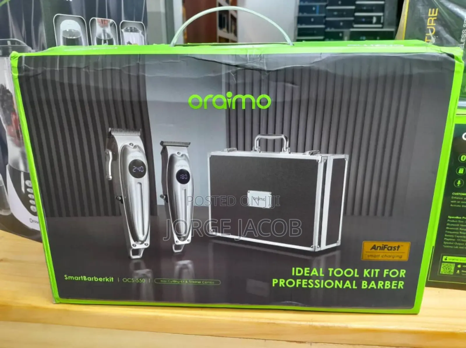 Oraimo Smart Barberkit Ocs-550, a Professional Barber Kit.