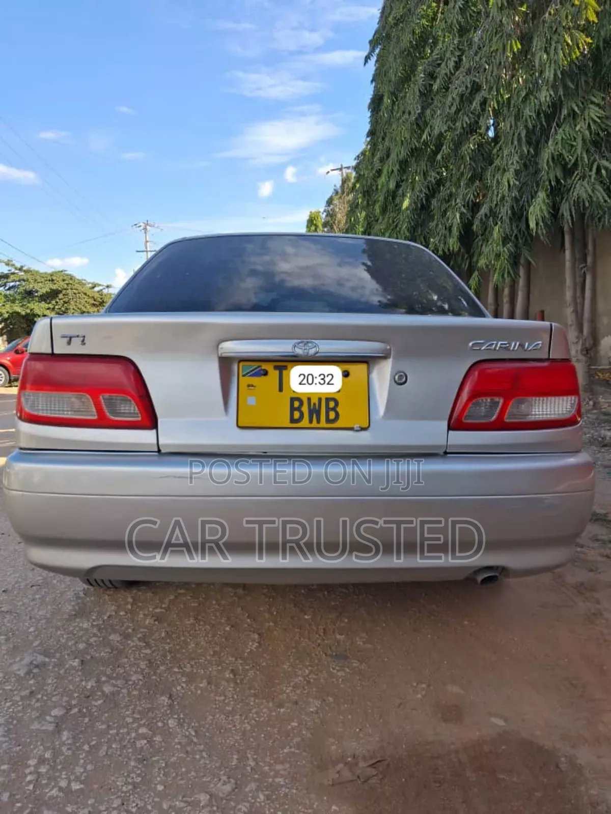 Toyota Carina 1.5 FWD Sedan 2000 Silver