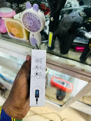  Wireless Lavlier Microphone