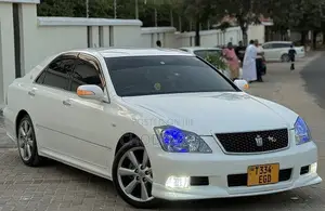 Toyota Crown 2007 Pearl