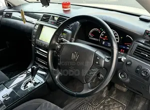 Toyota Crown 2007 Pearl