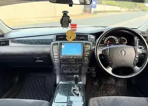Toyota Crown 2007 Pearl
