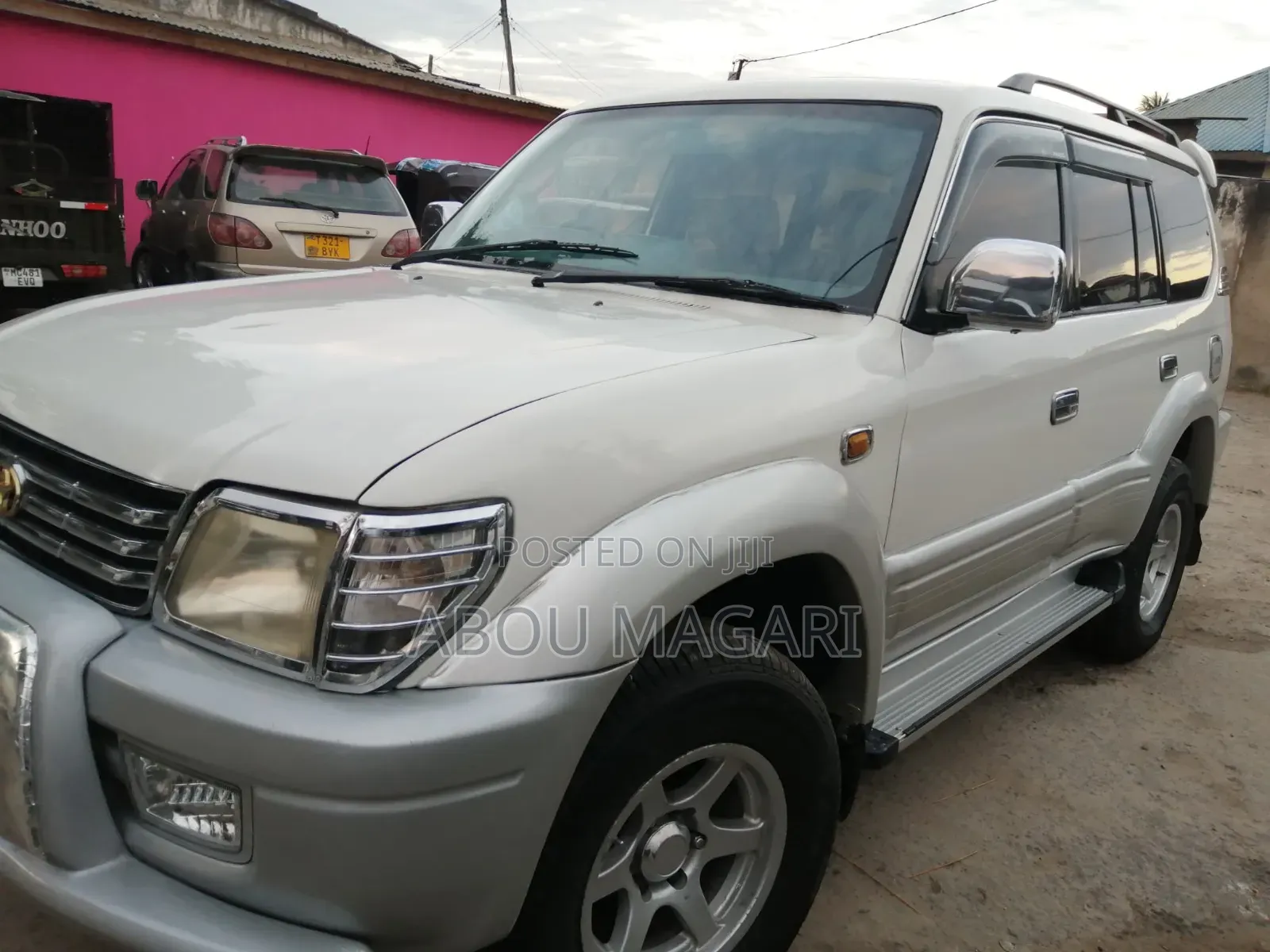 Toyota Land Cruiser 2003 Off white