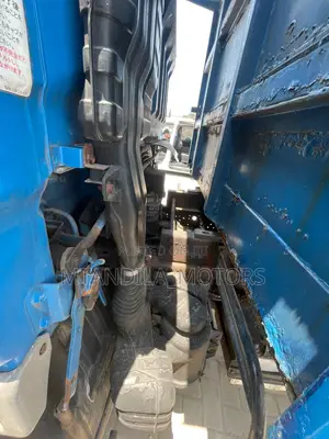 Mistubish Canter Tiper