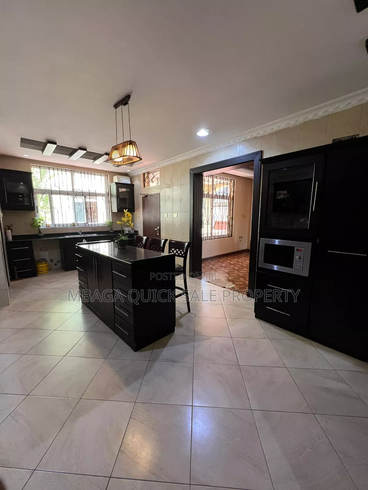 5bdrm House in Mbweni for sale