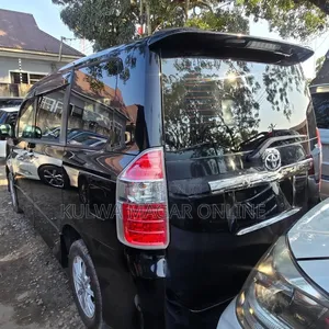 Toyota Noah 2008 Black