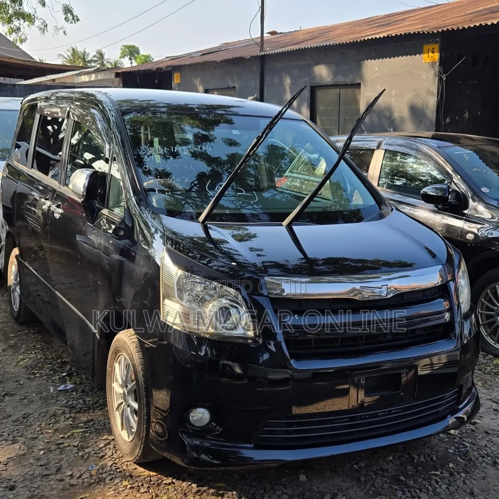 Toyota Noah 2008 Black