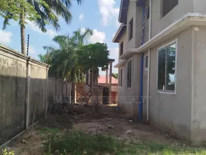 4bdrm Apartment in Salasala Estate, Kinondoni for sale