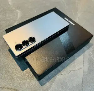 New Samsung Galaxy Z Fold 5 256 GB Silver