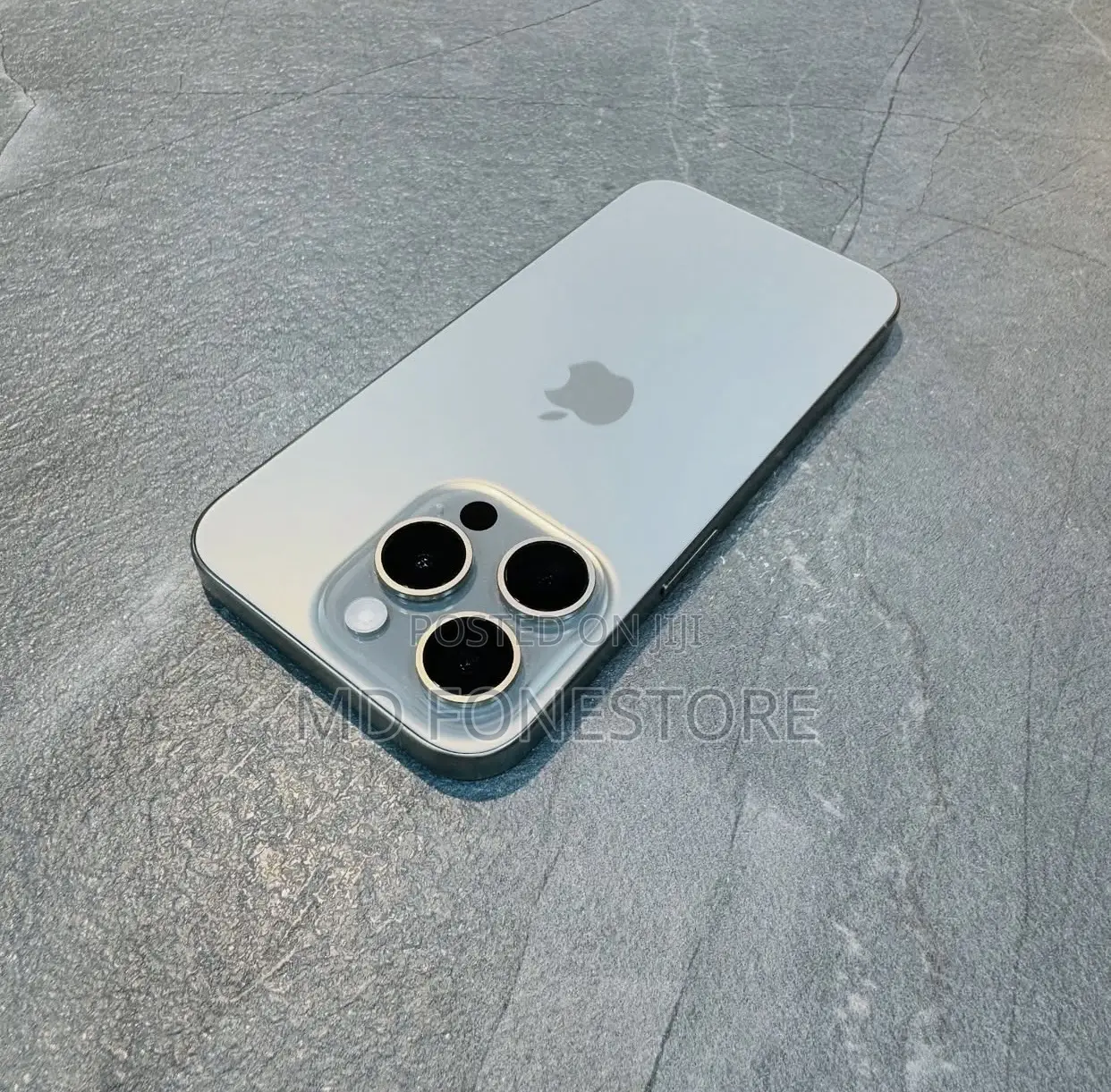 New Apple iPhone 15 Pro 256 GB Silver