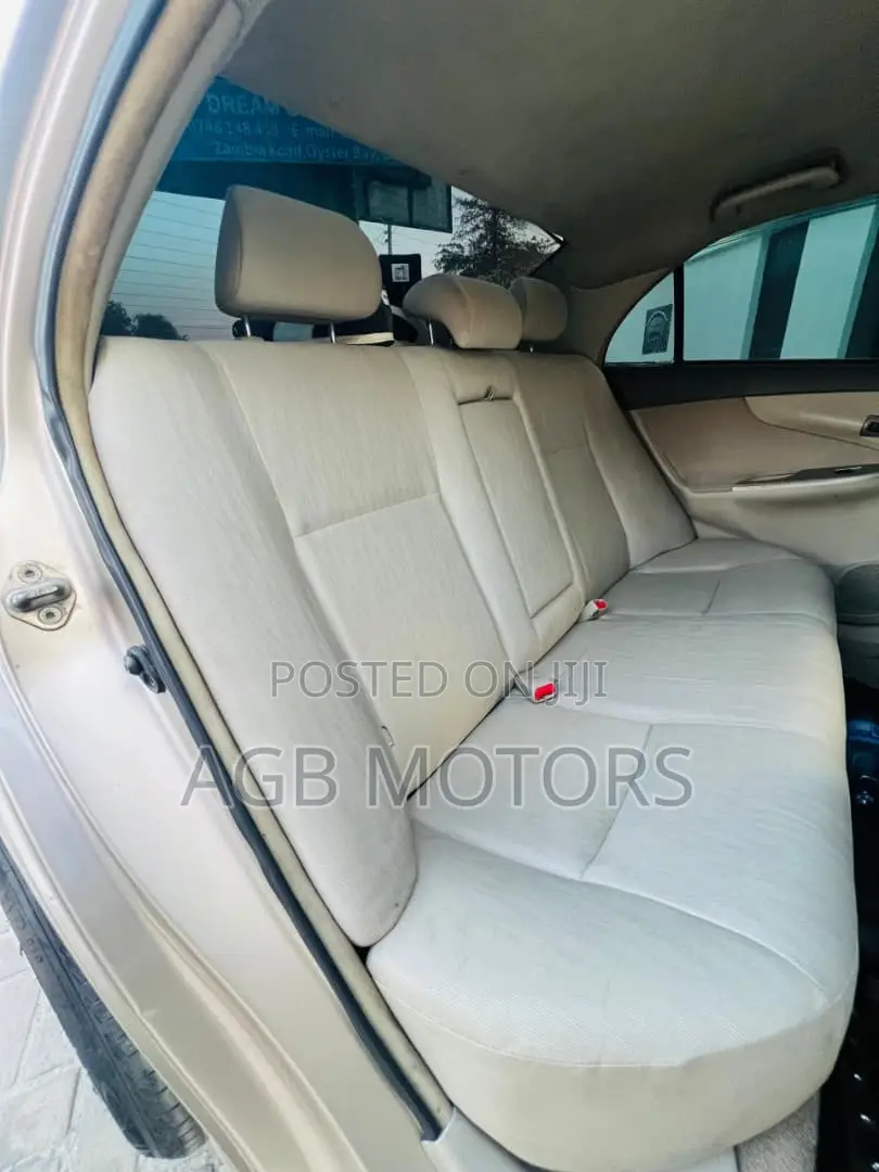 Toyota Axio 2006 Silver