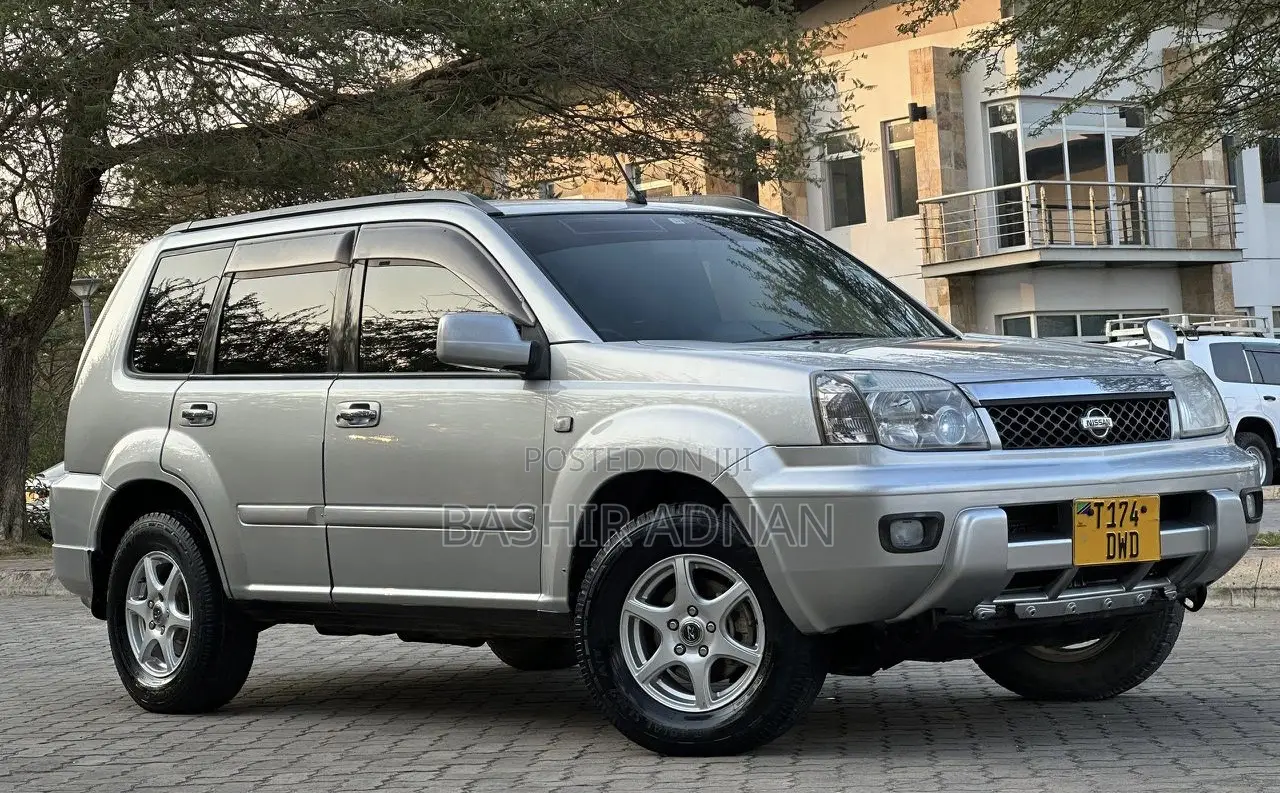 Nissan X-Trail 2004 Silver