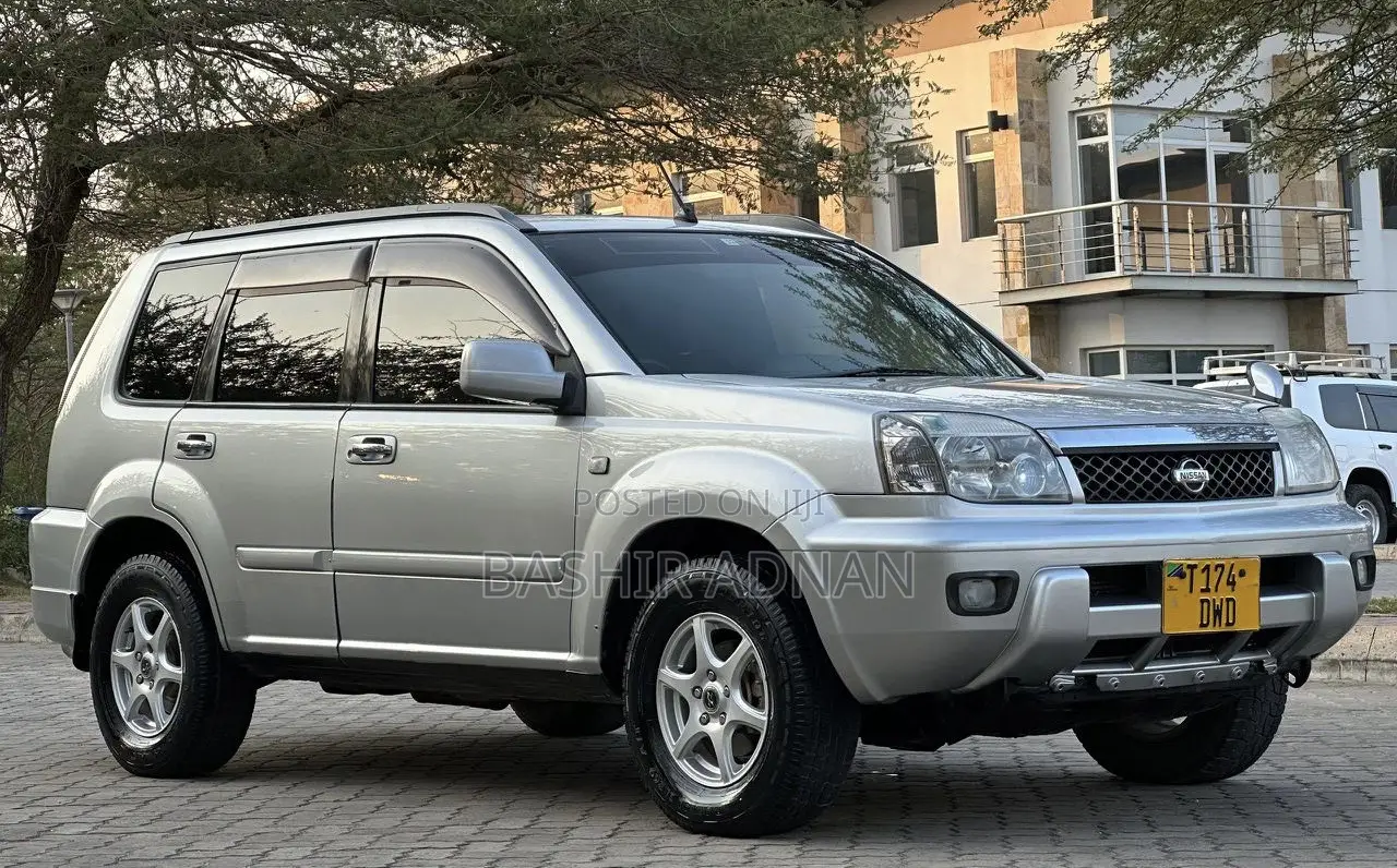 Nissan X-Trail 2004 Silver