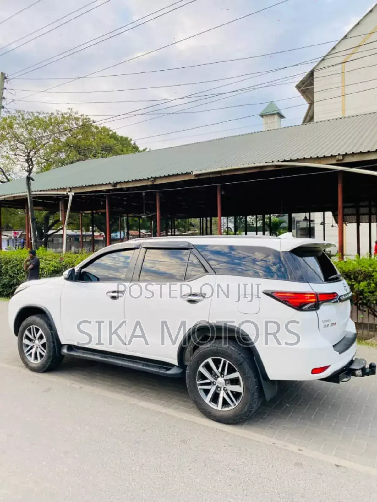 Toyota Fortuner 2.8 D RWD 2017 White
