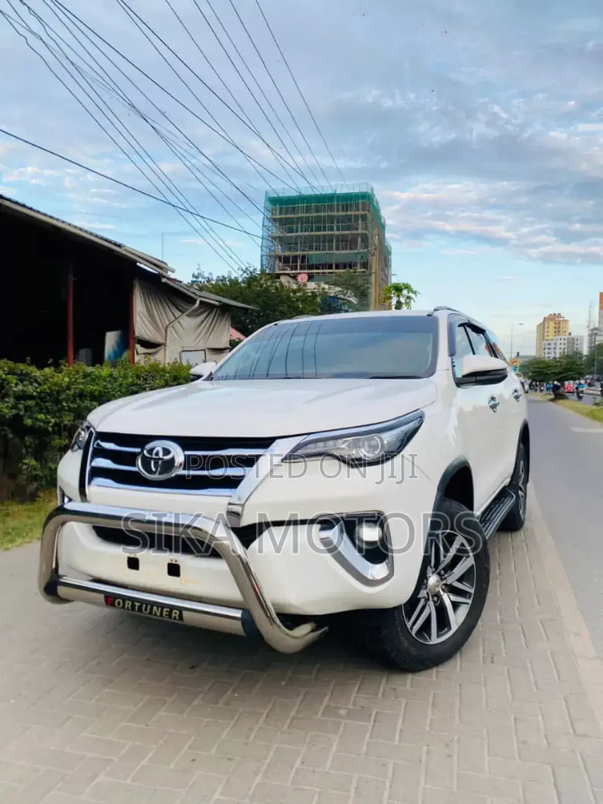 Toyota Fortuner 2.8 D RWD 2017 White