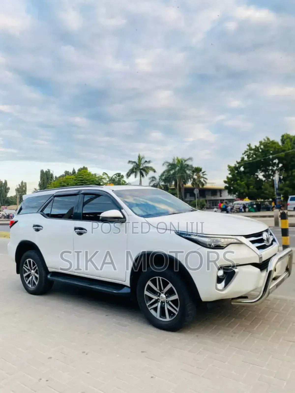 Toyota Fortuner 2.8 D RWD 2017 White