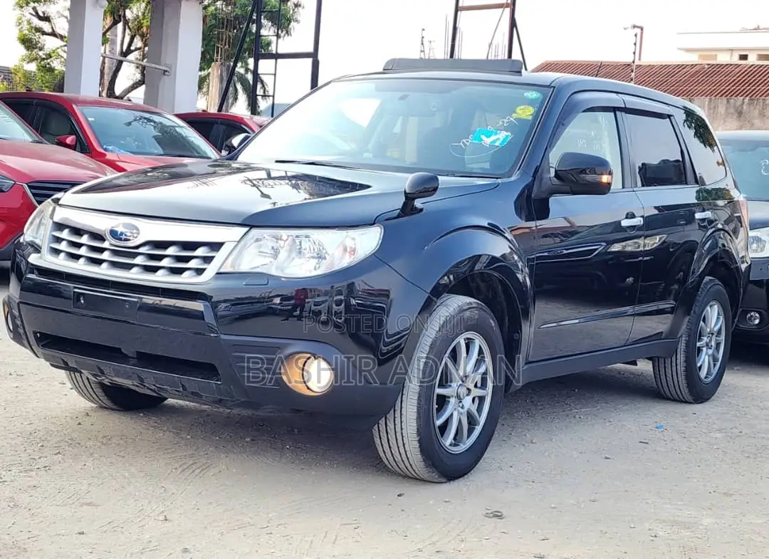 Subaru Forester 2.0D XS 2011 Matt Black