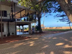 Furnished 8bdrm House in Mbezi Beach for sale