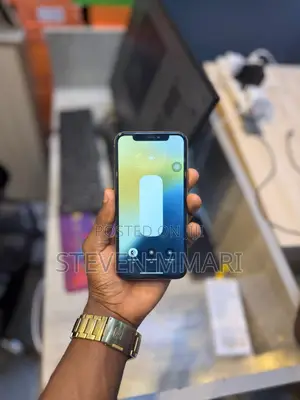 New Apple iPhone 11 Pro 256 GB Gold