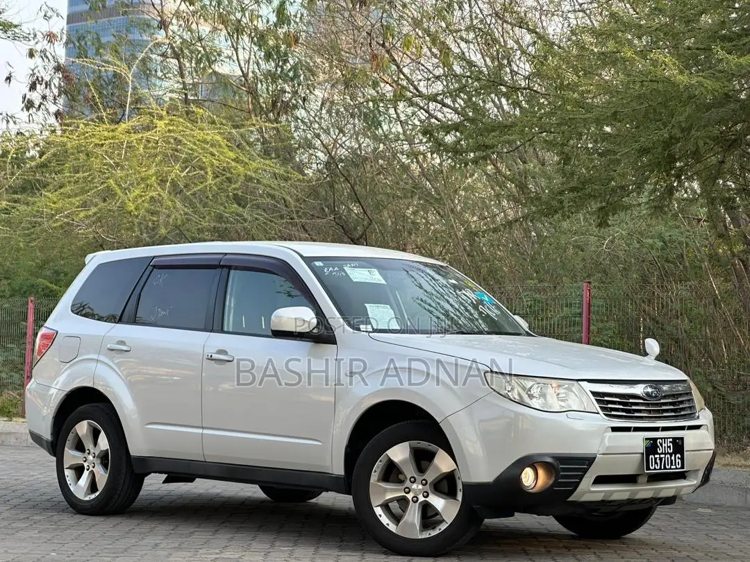 Subaru Forester 2009 Pearl
