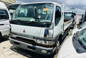 Mitsubishi Canter Longbase Mpya Unregistered 3.5 Tonnes Injection.