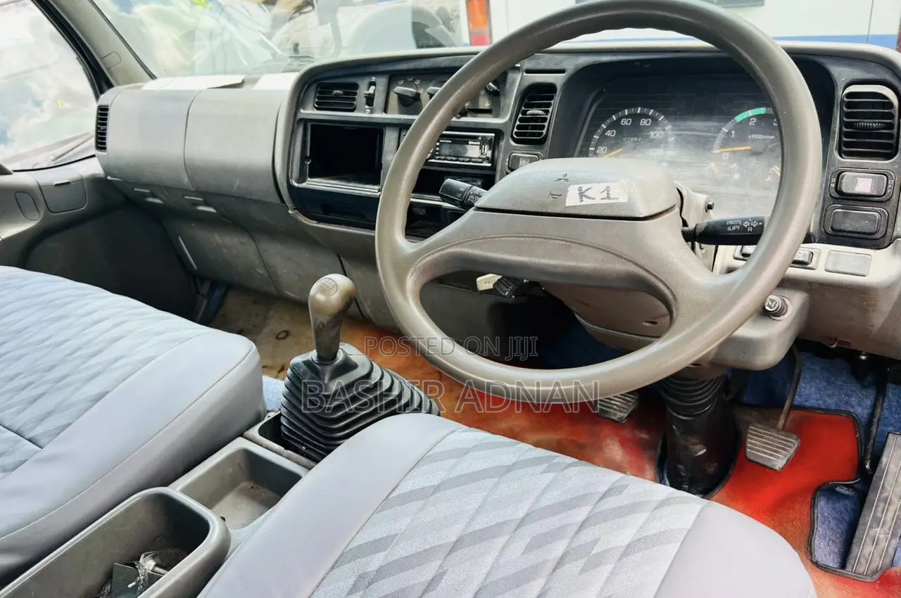 Mitsubishi Canter Longbase Mpya Unregistered 3.5 Tonnes Injection.