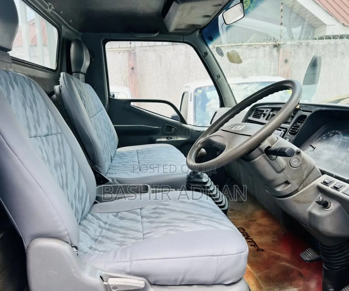 Mitsubishi Canter Longbase Mpya Unregistered 3.5 Tonnes Injection.