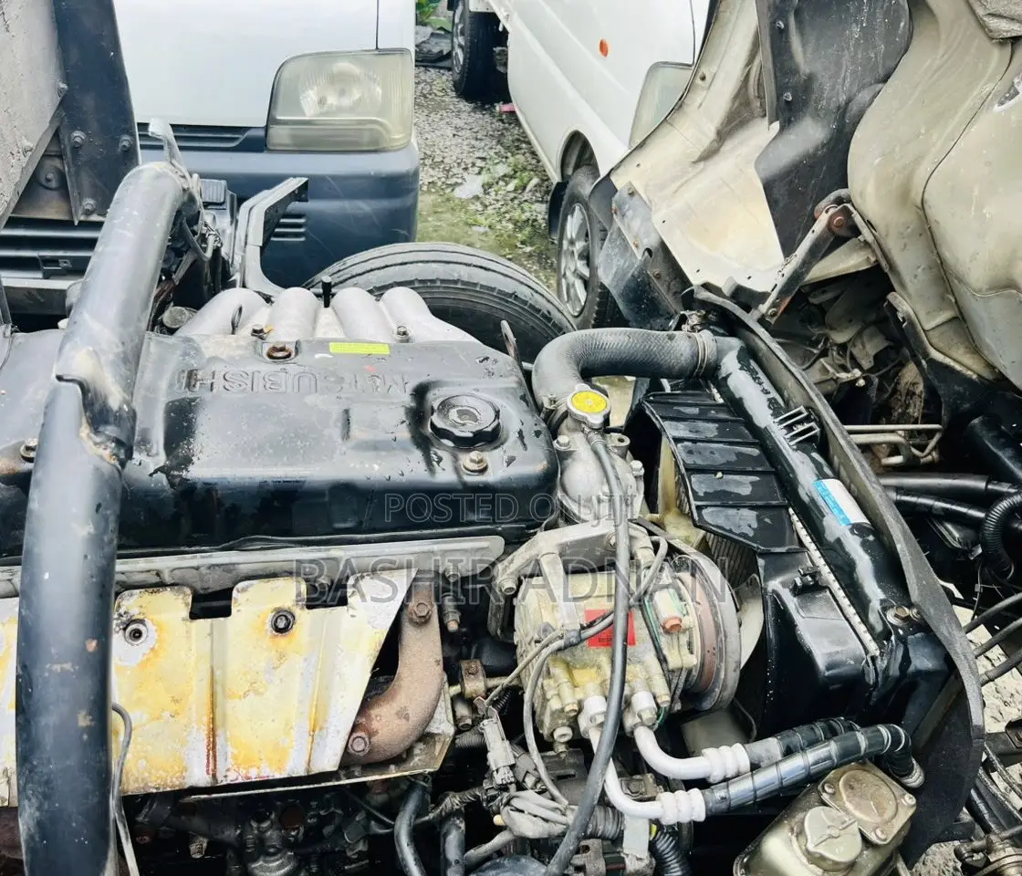 Mitsubishi Canter Longbase Mpya Unregistered 3.5 Tonnes Injection.
