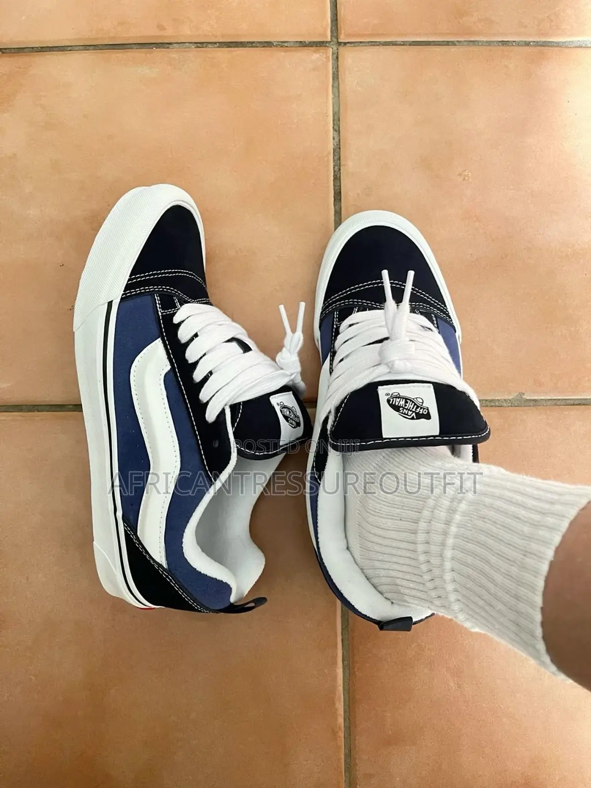 Vans Skull Collection Quality Sneakers Available