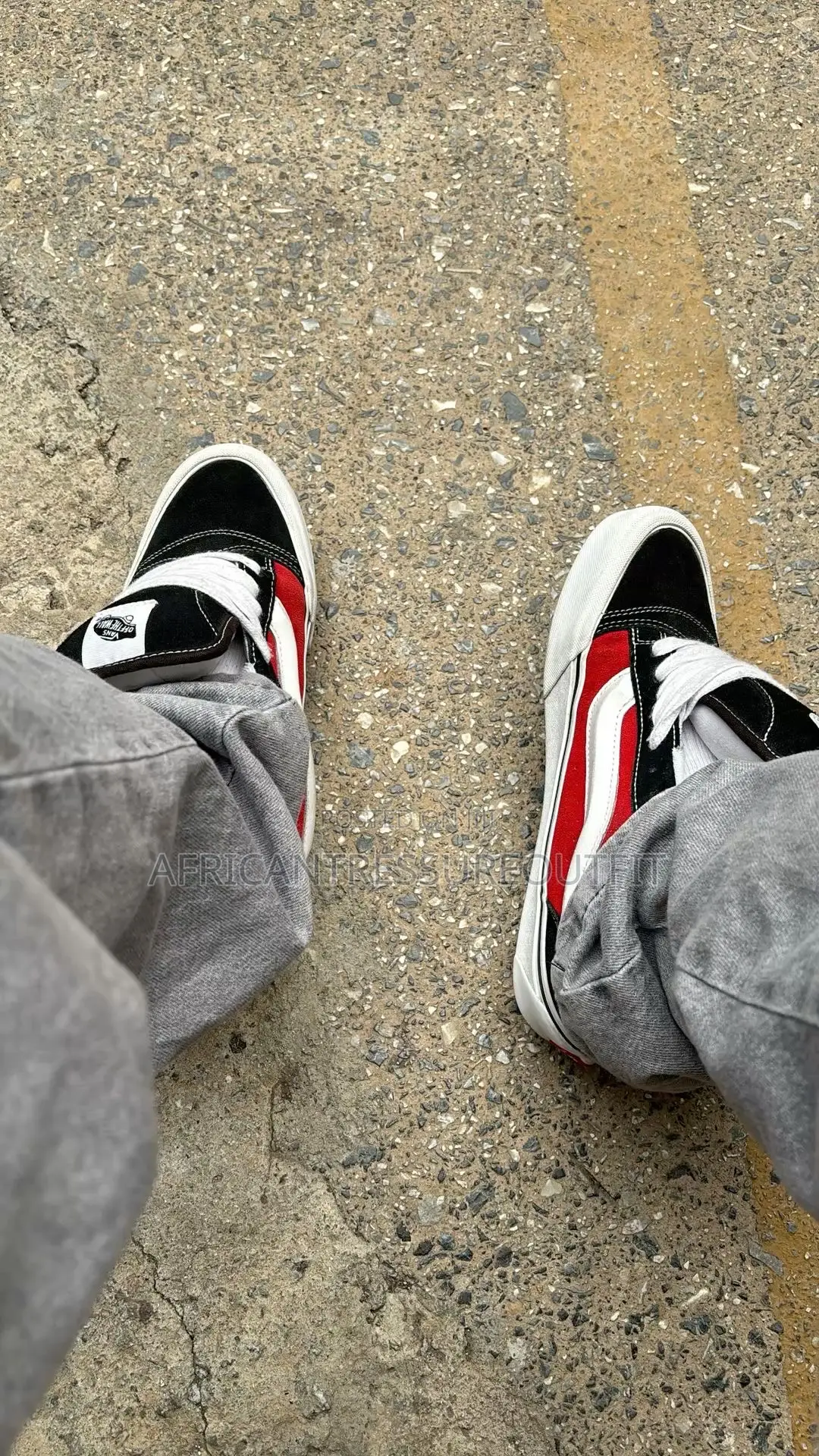 Vans Skull Collection Quality Sneakers Available