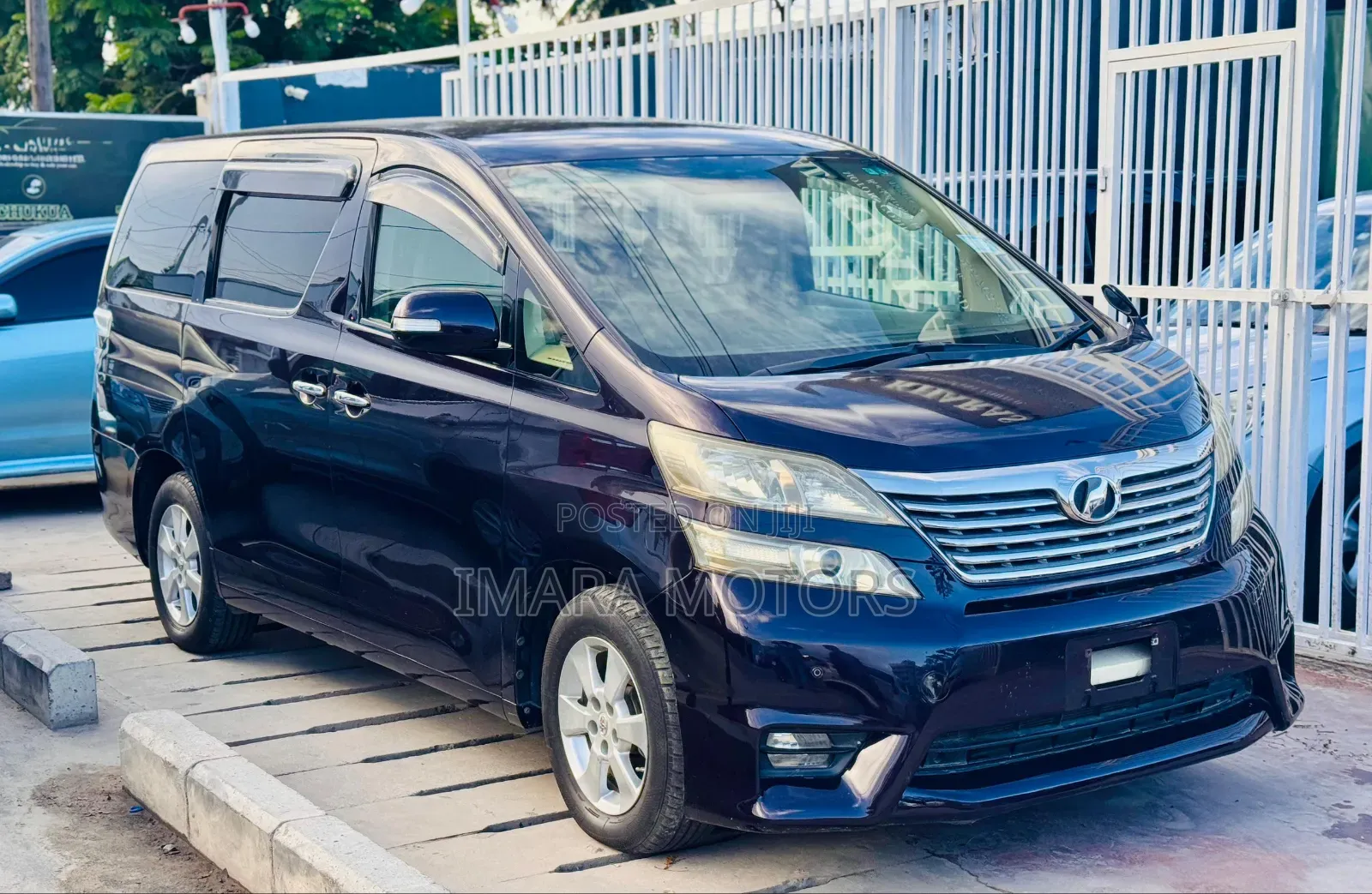 Toyota Vellfire 2009 Black