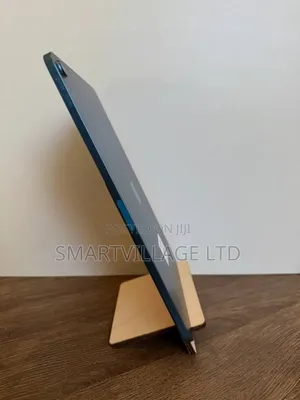 Apple iPad Air (2022) 512 GB Blue