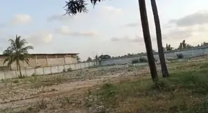 Yard Inauzwa Tabata Matumbi Industrial Area
