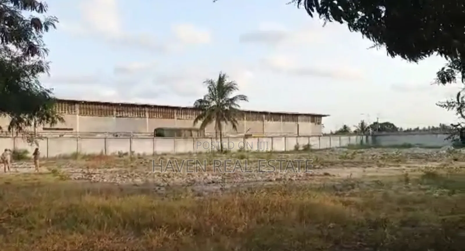 Yard Inauzwa Tabata Matumbi Industrial Area