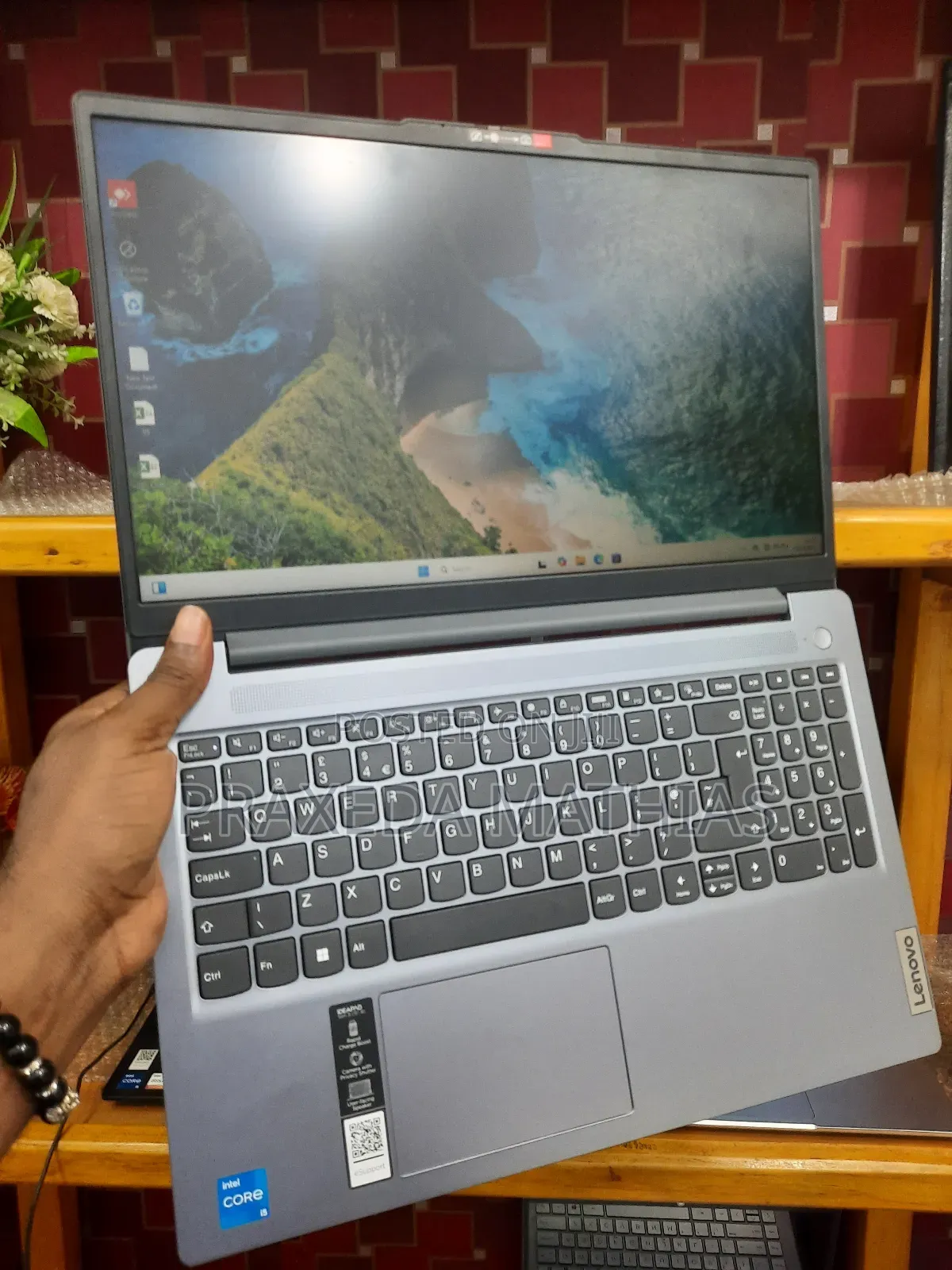 New Lenovo IdeaPad 5 Slim 13th Gen I7 16GB Intel Core I5 SSD 512GB