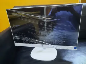 HP ProOne 240 G10 All-in-One 8GB Intel Core I5 SSD 512GB