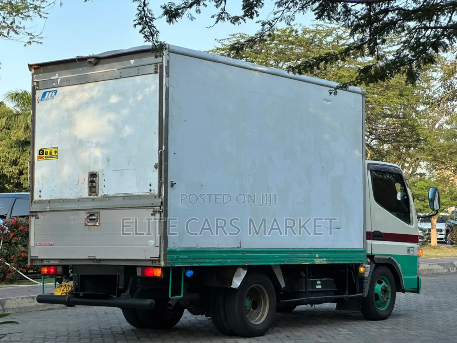 Mitsubishi Canter 2006 White