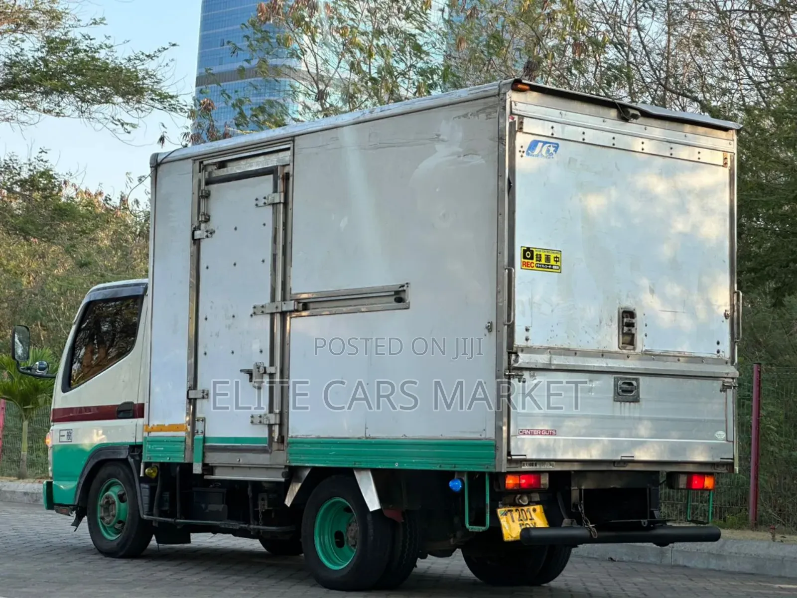 Mitsubishi Canter 2006 White