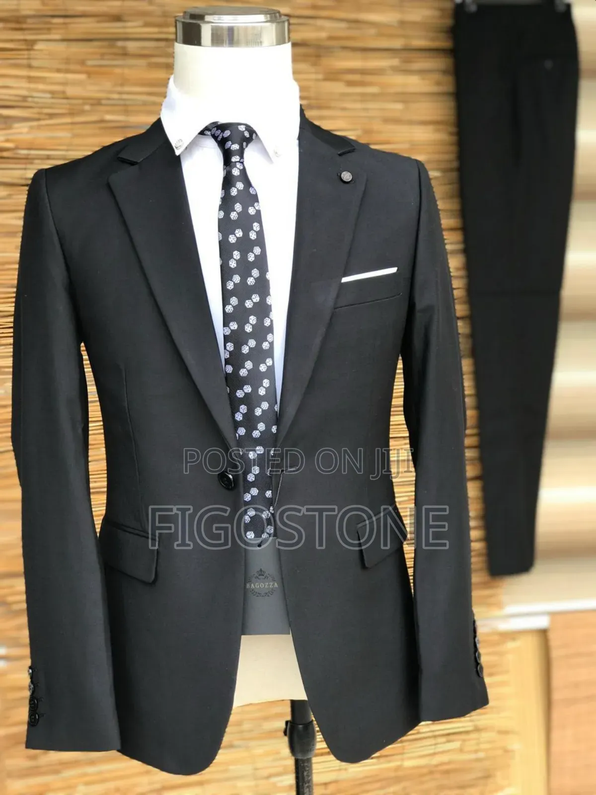 Normal Suits Full
