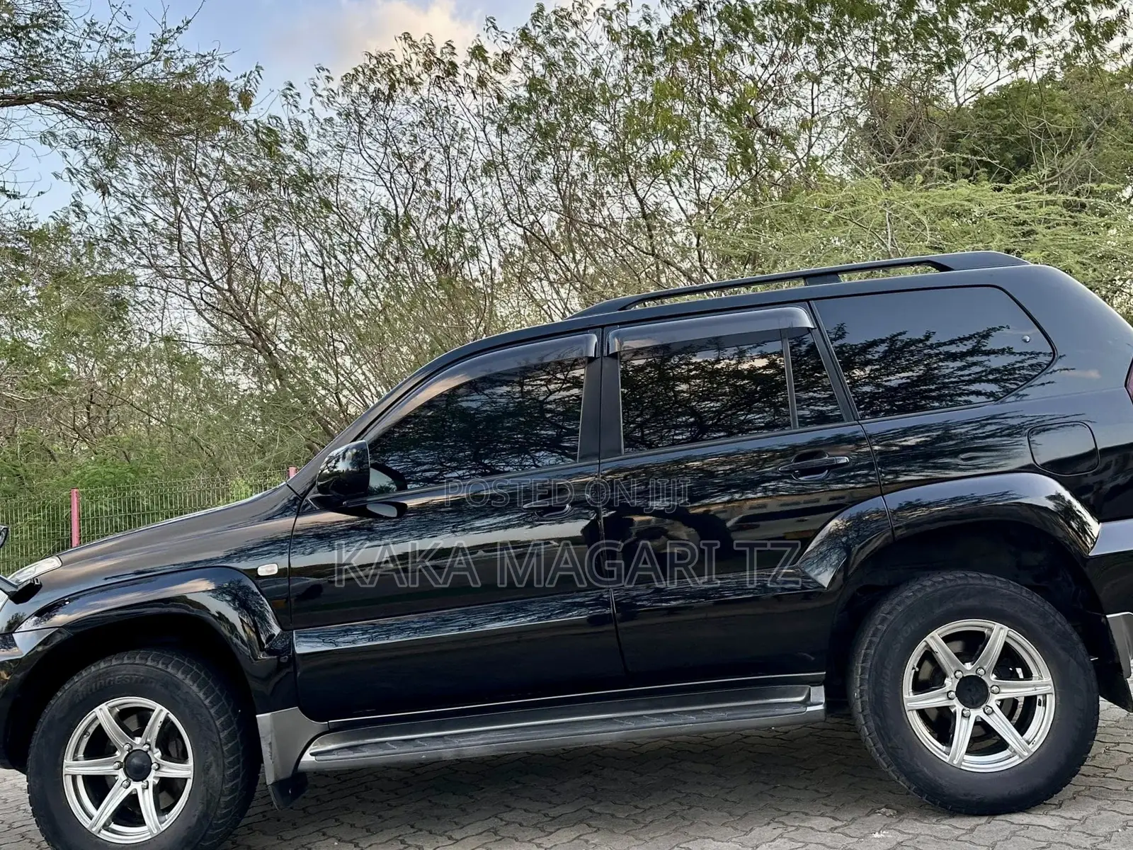 Toyota Land Cruiser Prado 2005 Black