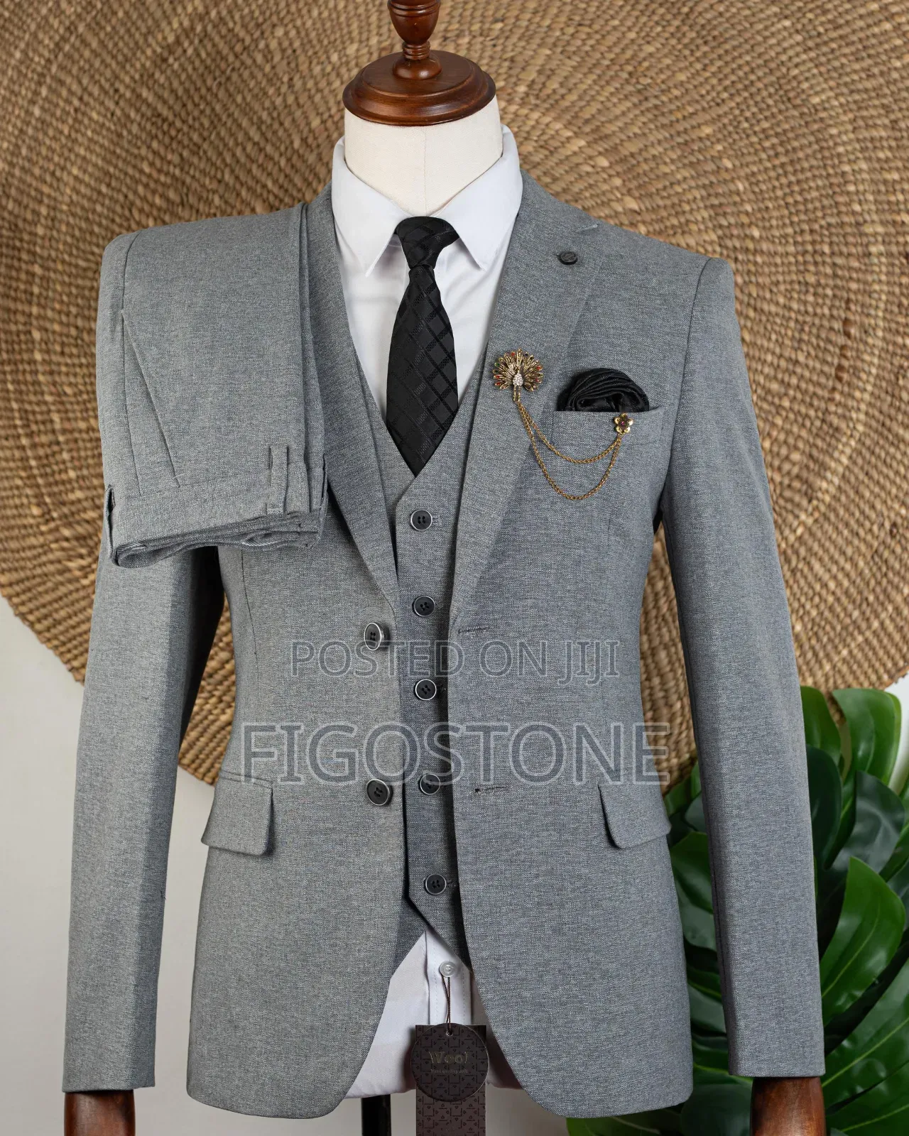 Classic Full Suits in Town