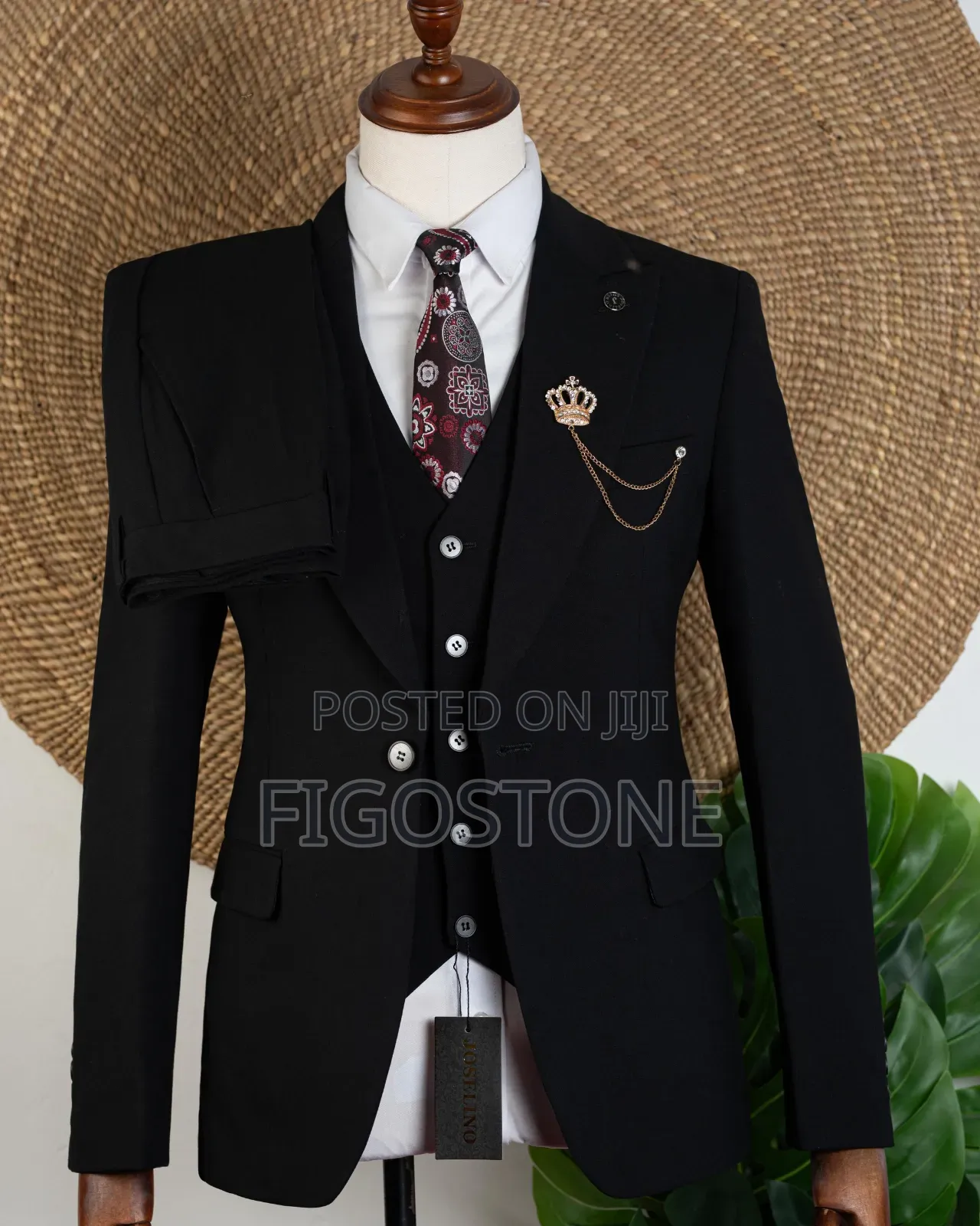Classic Full Suits in Town