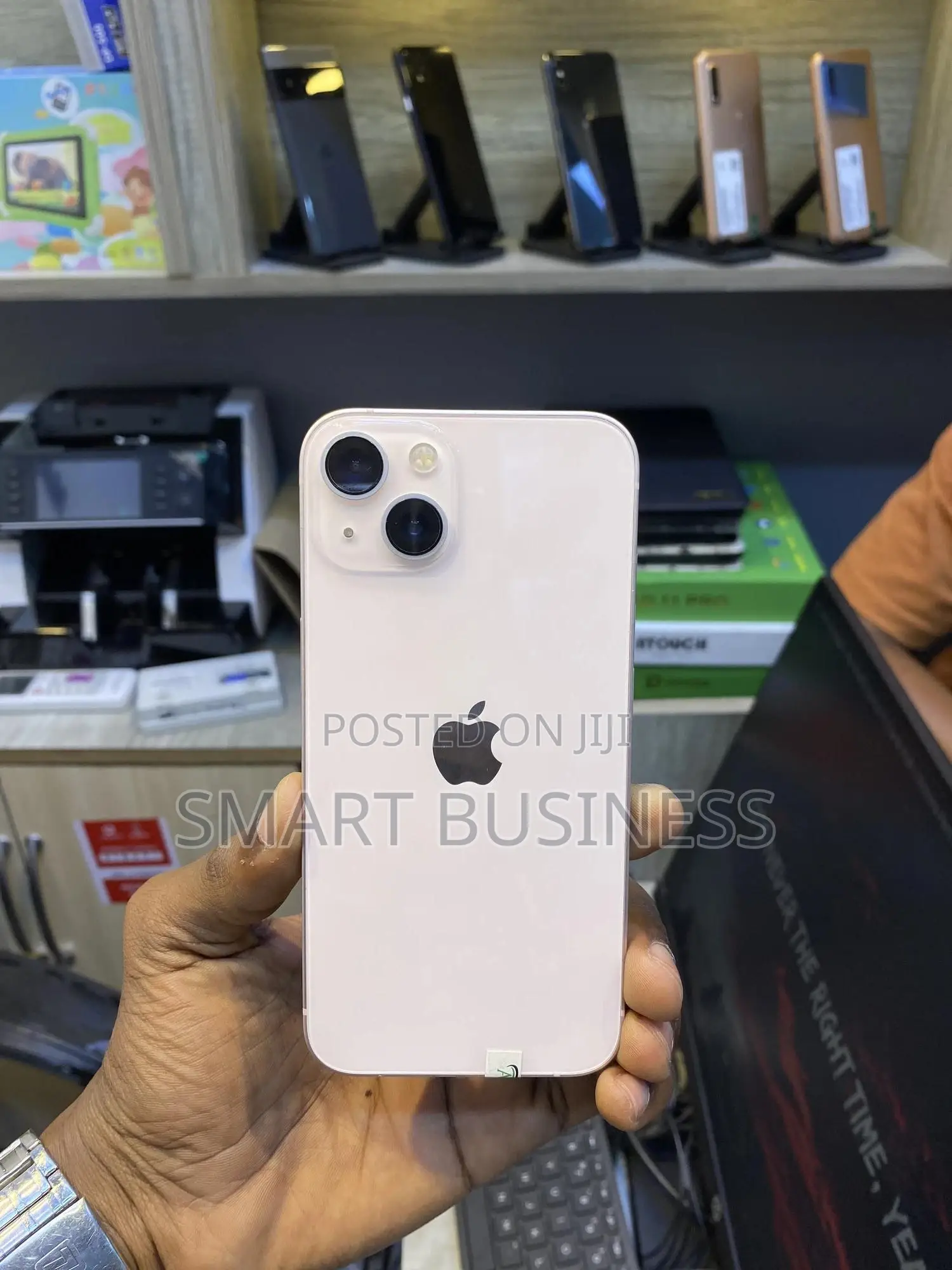 New Apple iPhone 13 128 GB White