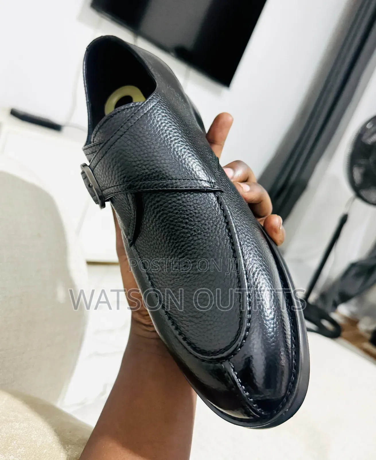 Men's Shoes Full Leather With Top Class Design