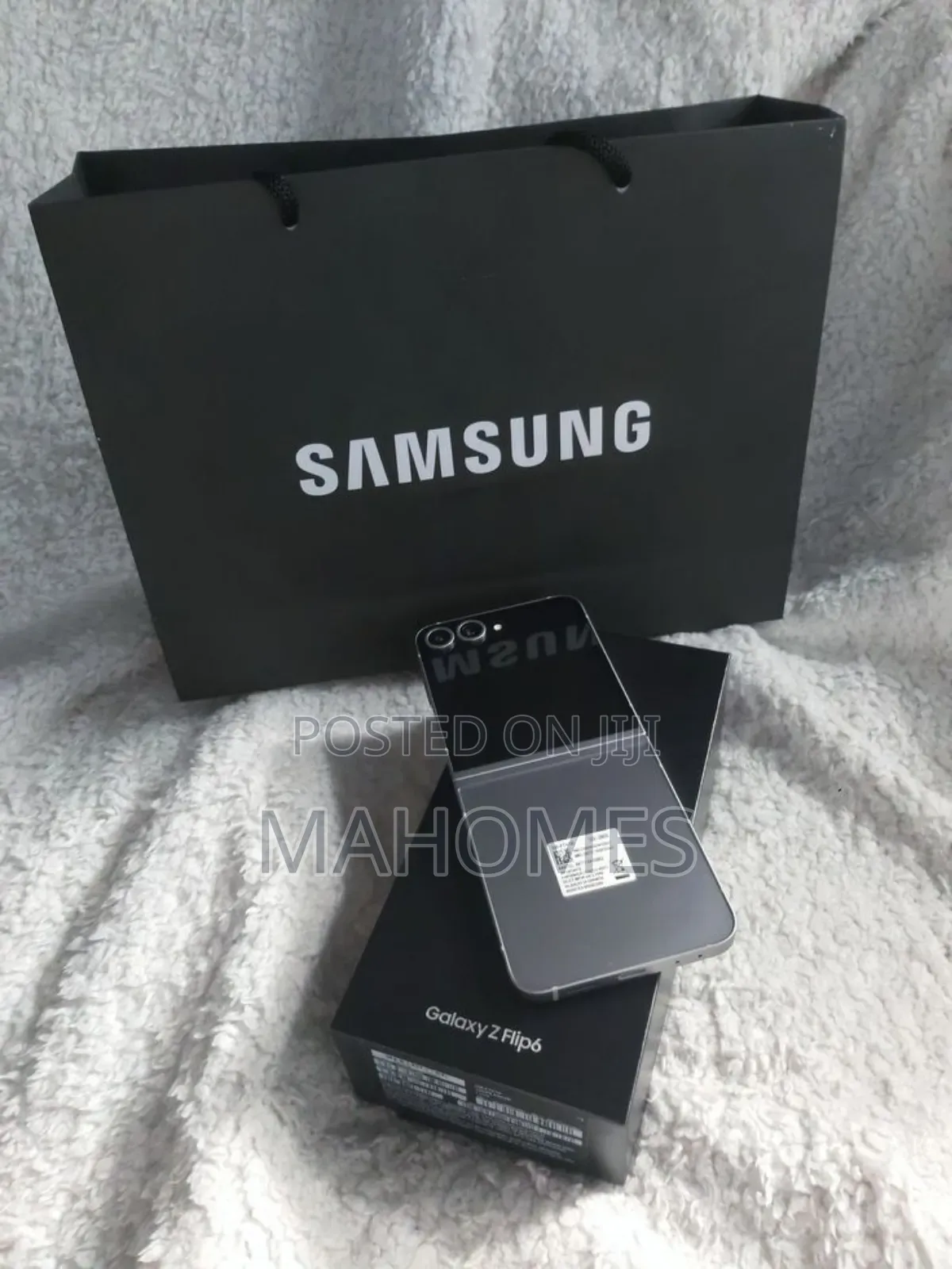New Samsung Galaxy Z Flip7 256 GB