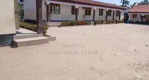Shule Inauzwa Bahari Beach