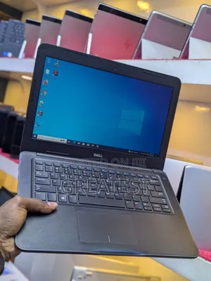 Laptop Dell Latitude 3380 8GB Intel Core I5 HDD 500GB