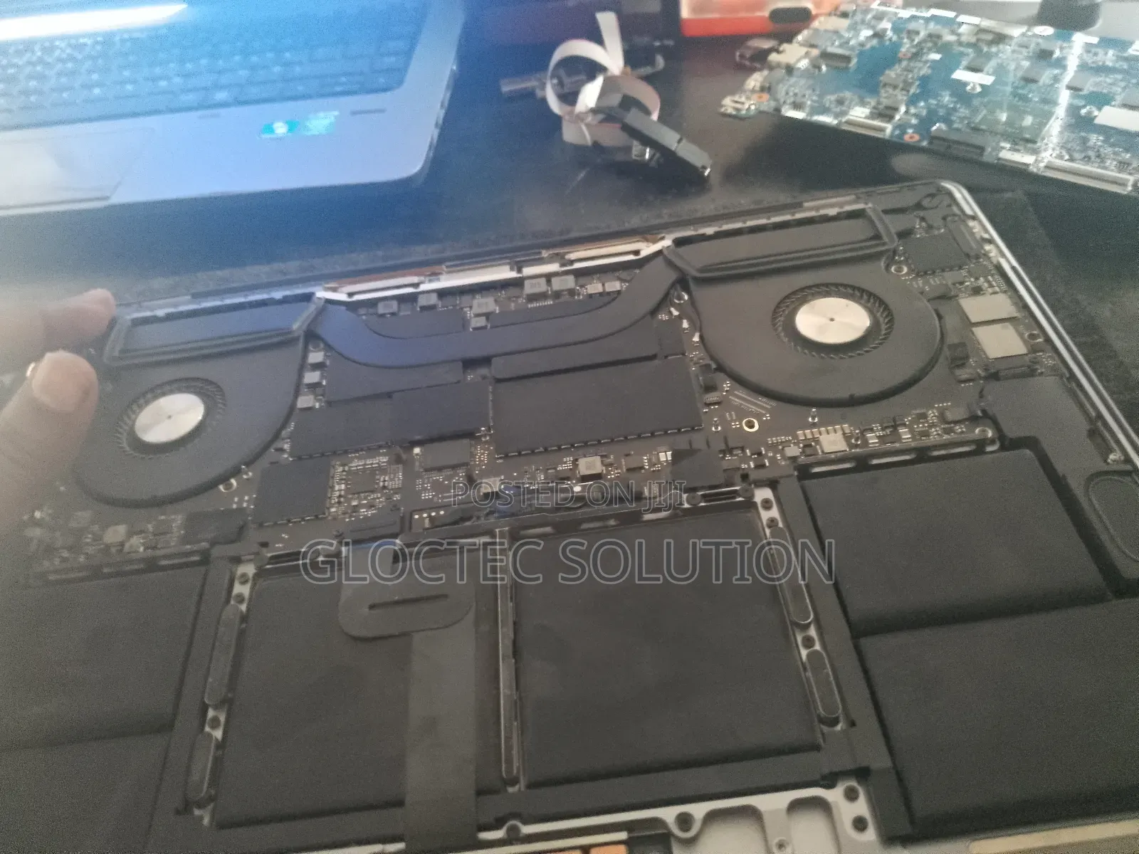 Fundi Computer Wataalamu Wa Macbook Na Pc Za Kawaida