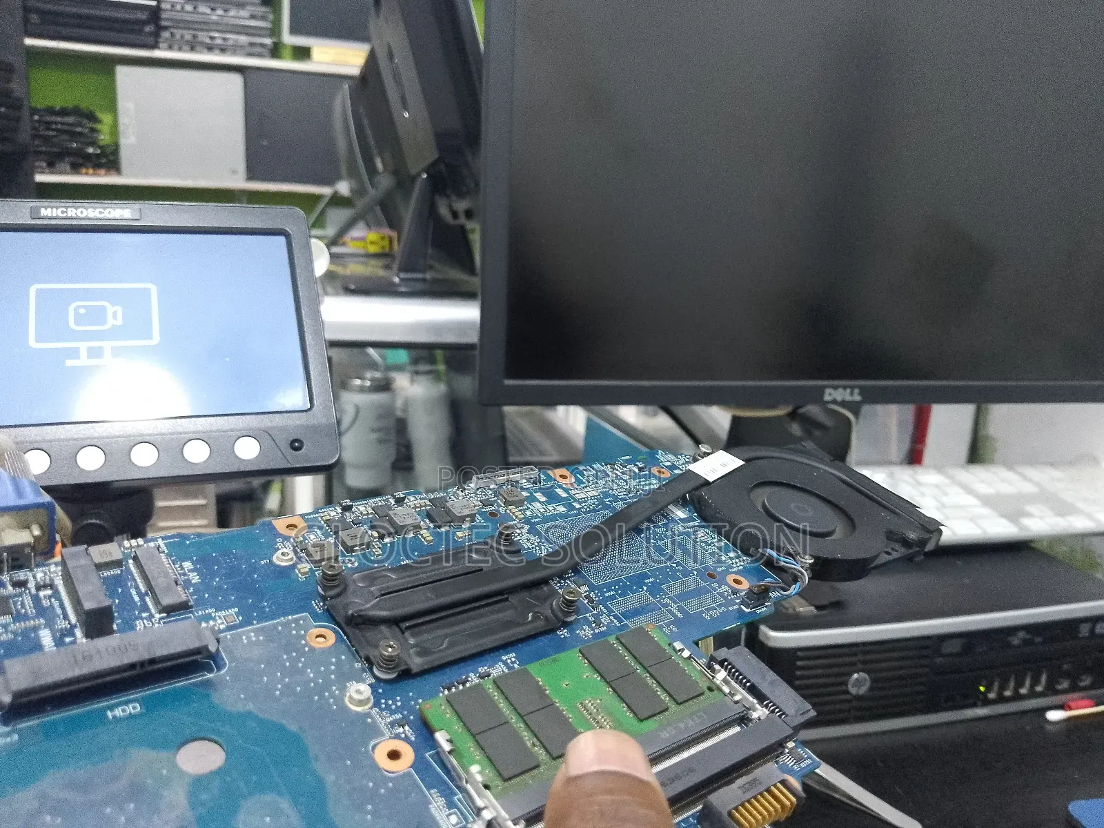 Fundi Computer Wataalamu Wa Macbook Na Pc Za Kawaida