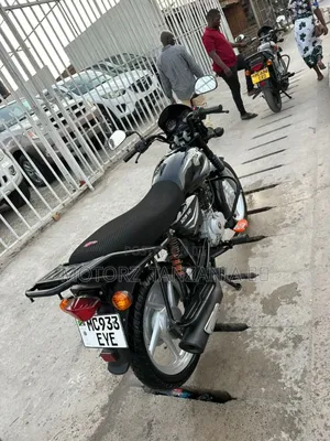 Bajaj Boxer 125 2025 Black